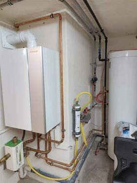 neue Gas-Heizung vorhanden - 