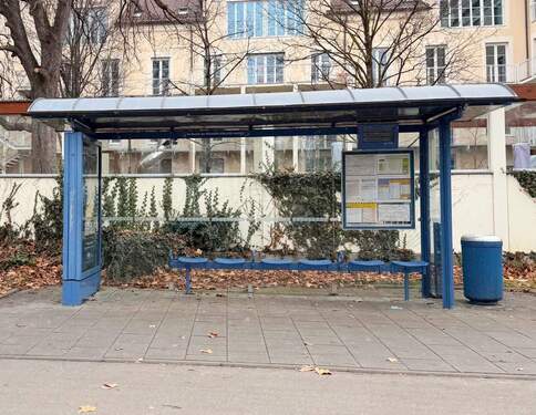 Bushaltestelle - 