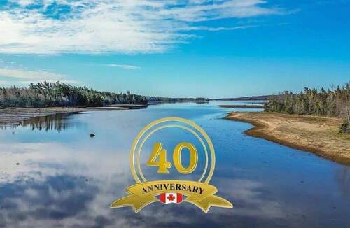 40 Jahre Kanada - Happy Anniversary - +++ FREIHEIT am Wasser - schönes Land 26.325 m² +++