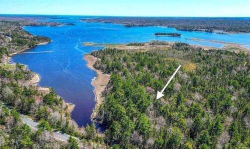 Drohnenaufnahme - Grundstück in Sable River