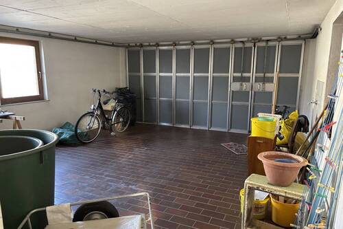 große Doppelgarage - 