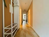 Flur - 2 Zimmer Etagenwohnung in Hohen Wieschendorf