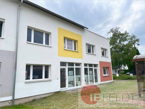 Vorderansicht - Reihenendhaus mit 162,00 m&sup2; in Hohenmölsen zum Kaufen