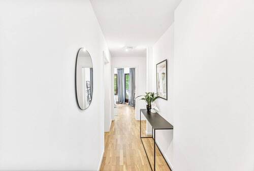 Flur - Etagenwohnung mit 72,00 m² in Ludwigsburg zum Kaufen