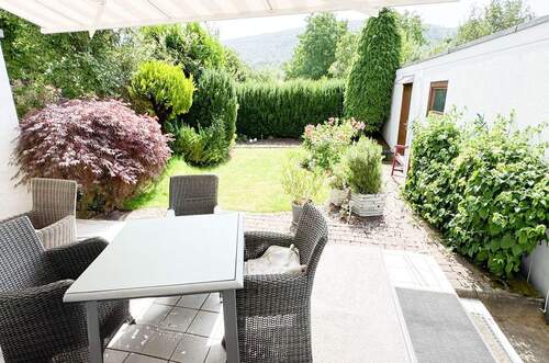 Terrasse und Garten - Mehrfamilienhaus, Wohnhaus zum Kaufen in Ettlingen