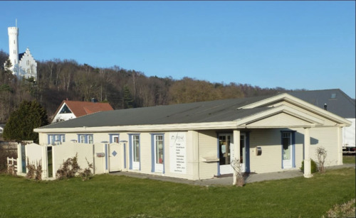 Außenaufnahme - Attraktives Investment auf Rügen: Ferienwohnung und Geschäftslokal mit zusätzlichem Baugrundstück