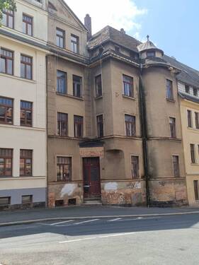 PHOTO-2024-04-09-12-04-08 - Mehrfamilienhaus Denkmalschutz zur Sanierung