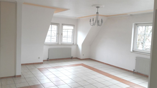 Wohnzimmer - 2 Zimmer Etagenwohnung in Beverungen