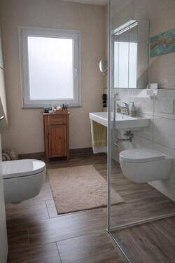 Bad - 3 Zimmer Etagenwohnung zum Kaufen in Rülzheim