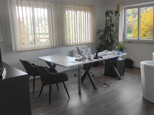 IMG_20251015_111950.jpg - 4 Zimmer Büro in Meißen