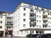 Hausrückseite mit Balkon - 2 Zimmer Etagenwohnung in Braunschweig