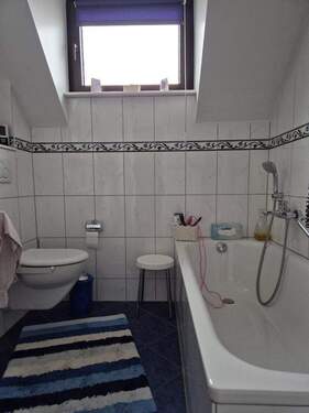 Badezimmer 2 von 2 - 