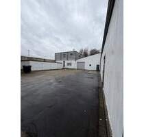 Halle 76qm Freifläche 420 qm + 4 Garagen in Lünen
