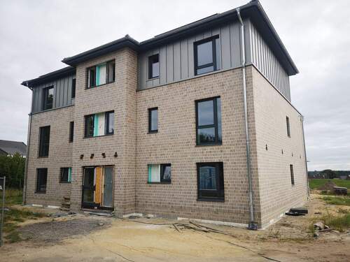 Objektansicht Haus 2 - Etagenwohnung mit 100,00 m&sup2; in Travenbrück zur Miete