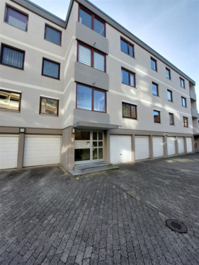 Eingangsseite - 3 Zimmer Etagenwohnung zum Kaufen in Rosenheim