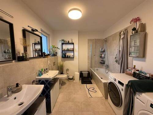 Badezimmer - Etagenwohnung mit 84,90 m&sup2; in Bernau bei Berlin zur Miete