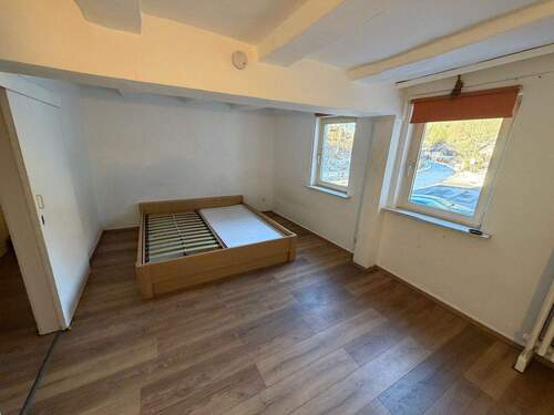 Schlafzimmer der kleineren Wohnung - 