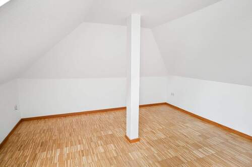 Ankleide / Büro / Kinderzimmer - 