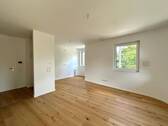 Wohnzimmer - Etagenwohnung mit 69,60 m&sup2; in Leipzig zum Kaufen