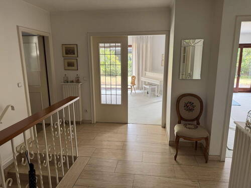 Eingangsbereich - 4 Zimmer Bungalow zum Kaufen in Mönchengladbach-Beckrath