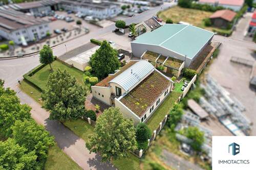 Drohnenansicht - Gewerbeensemble mit Wohnhaus, Betriebswohnung & vielseitiger Halle - perfekt für Unternehmerfamilien