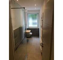 3-Zimmer- Wohnung mit großem Südbalkon - hochwertig renoviert & zentral in München