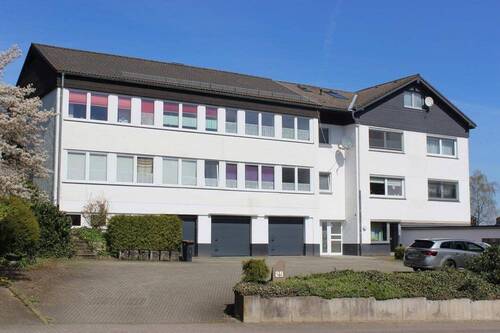 Außenansicht - Attraktive 4-Zimmer-Wohnung im Ortskern von Cobbenrode