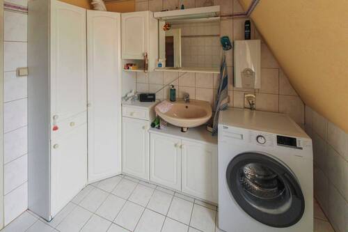 Badezimmer DG - 
