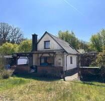 Einfamilienhaus mit Nebengelass auf großem Grundstück – naturnah und ruhig in Binz gelegen