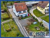 Luftaufnahme - Ein Haus mit Charme auf tollem Grundstück!