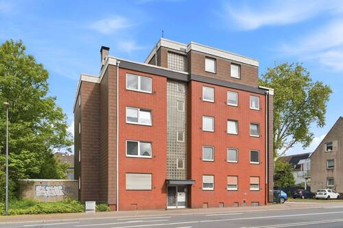 BERNHARD IMMOBILIEN - Zwei Mehrfamilienhäuser. Ein Investment. Maximales Entwicklungspotenzial.