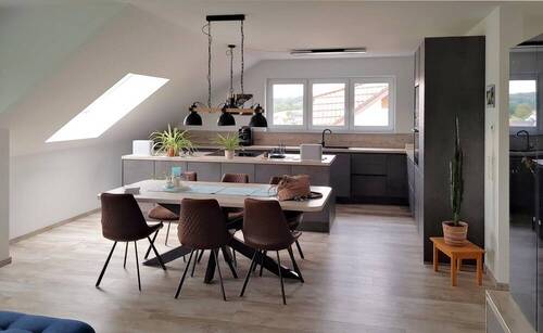 EBK – hier macht Kochen Freude - 4 Zimmer Etagenwohnung in Bad Rappenau Obergimpern