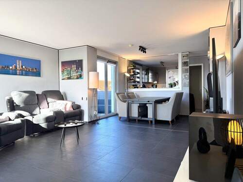 Wohn- und Esszimmer - Etagenwohnung mit 111,00 m&sup2; in Offenbach zum Kaufen