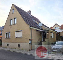 Viel Platz auf kompaktem Grundstück: Haus mit Hof und Nebengebäude zum Gestalten und Entfalten - Tiefenort