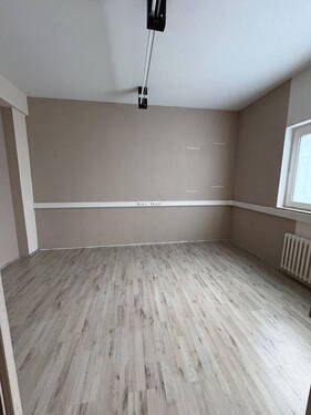 Gewerbeeinheit 2 Büro - 