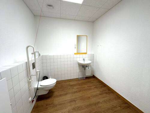 WC - 