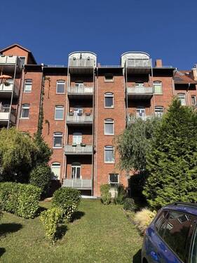 Rückansicht - Etagenwohnung zur Miete in Erfurt
