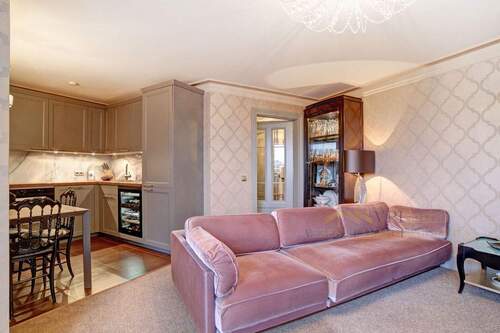 Wohn/Essbereich - Etagenwohnung mit 80,00 m&sup2; in München zum Kaufen