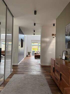 Bild 2 - 6 Zimmer Einfamilienhaus zum Kaufen in Berlin