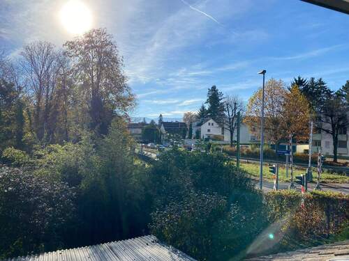 Ausblick Bahn.JPEG - 