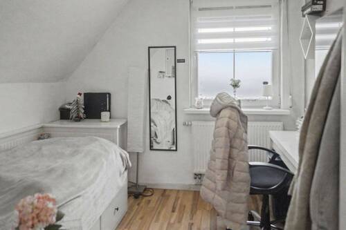 Schlafzimmer 3 OG - 