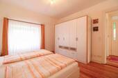 Schlafzimmer 1.2 - 