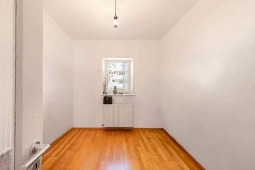 Raum - Etagenwohnung mit 64,30 m² in München zum Kaufen