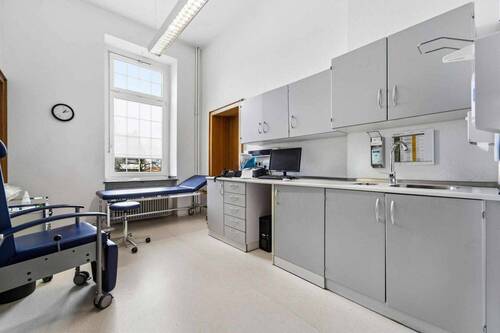 Behandlungsraum - 