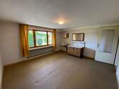 Zimmer im Untergeschoss - 