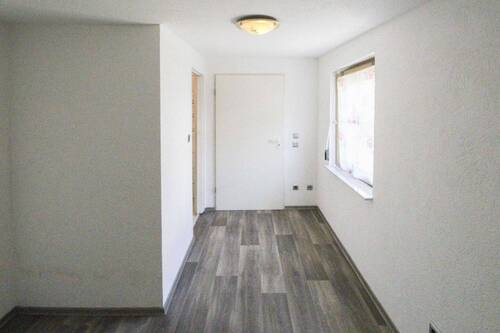 Einliegerwohnung Nebengebäude - 