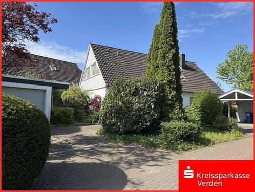 Straßenansicht - Familiengerecht in toller Wohnlage!