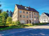 90_1.jpg - Wohn- und Geschäftshaus mit Anbau