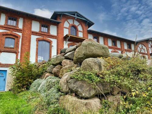 Herrenhaus Seitenansicht - 