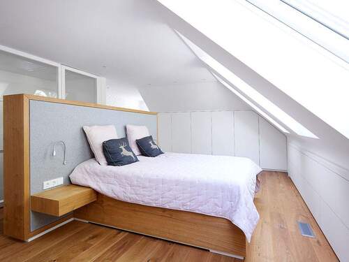 Beispiel-Schlafzimmer-DG - 